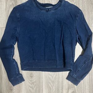 Love Fire Blue Cropped Sweatshirt Womens Large Casual Pullover Crewneck